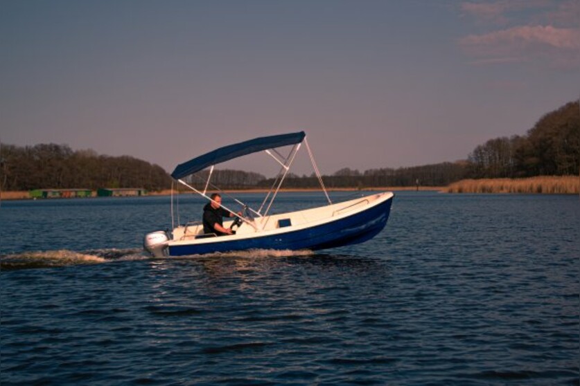 Motorboot mieten: halber Tag