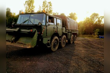 LKW | Militär-Truck Tatra 813 fahren